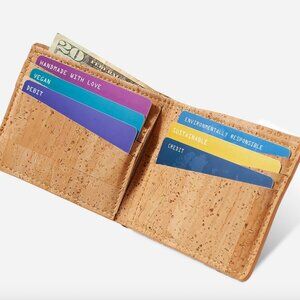 Corkor Bifold Slim Cork Wallet -- Excellent Used Condition